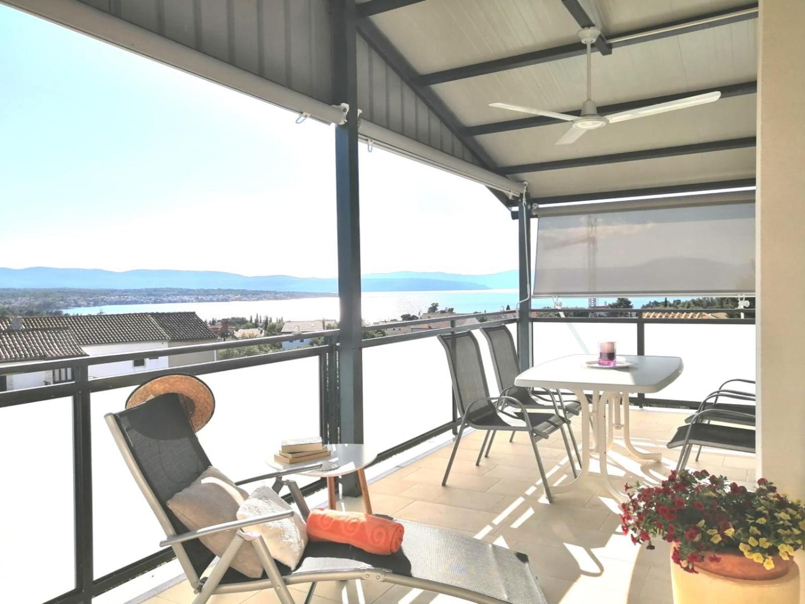 Lovely Sea View House 2 In Malinska Island Krk Exterior photo
